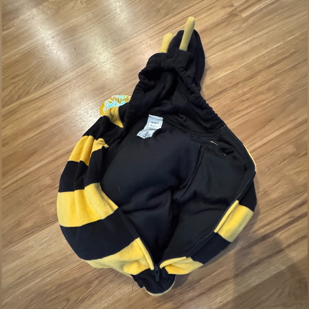 Carter’s Bumblebee Baby Costume, 3-6 months - Picture 3 of 5